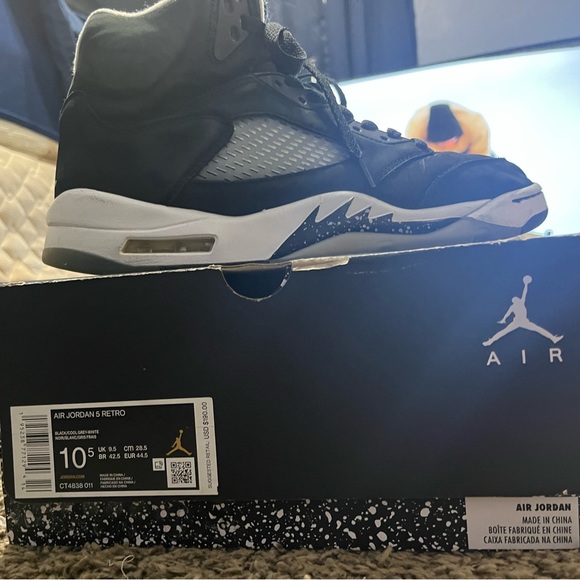 mens jordan retro 5 oreo